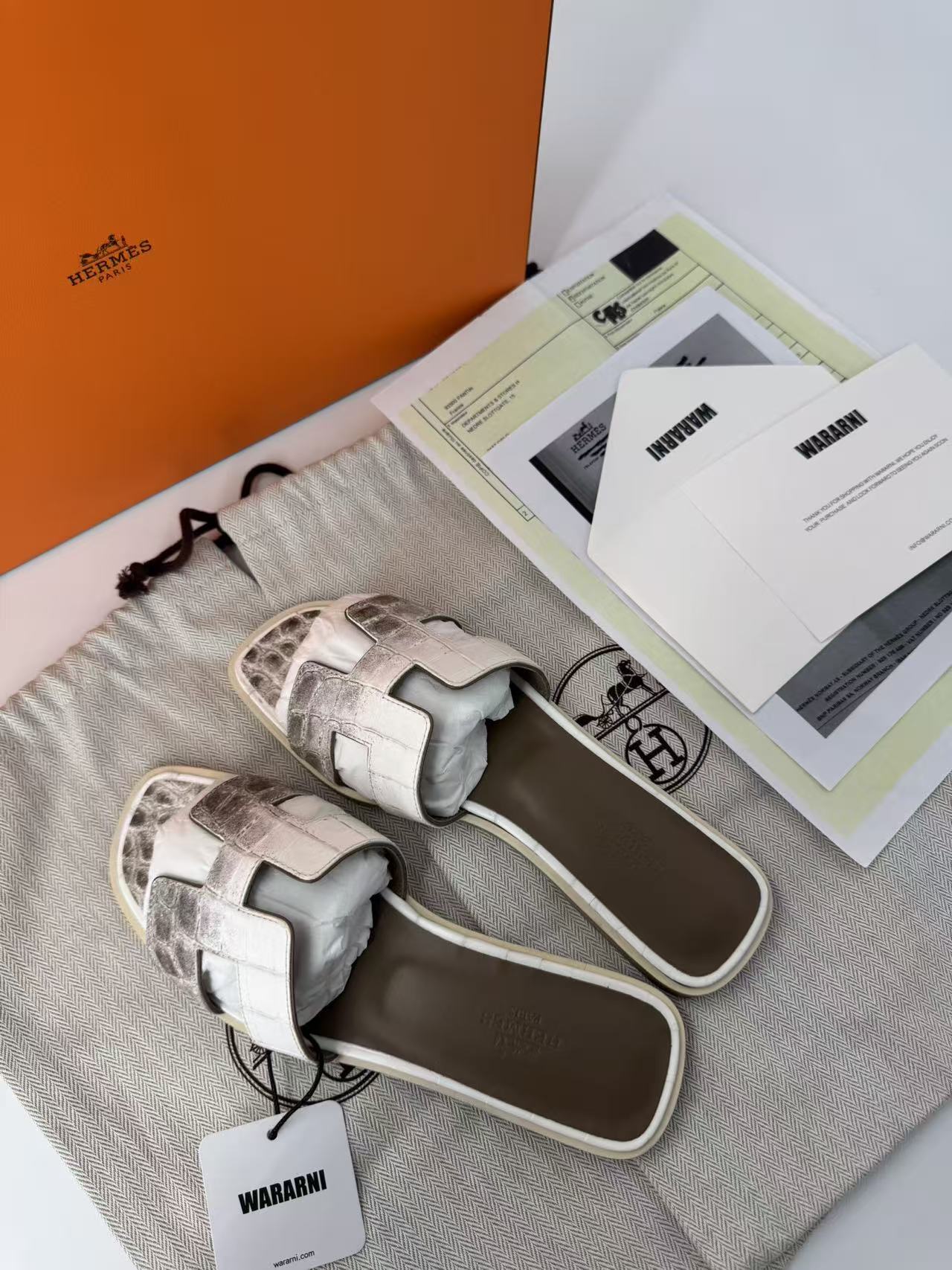 Hermès Oran Sandals Himalaya Niloticus Crocodile 37