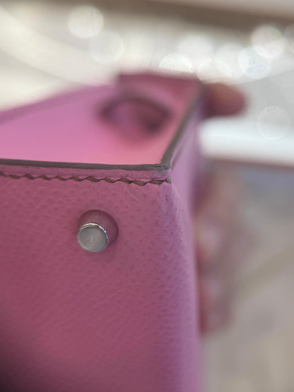 Hermes Mini Kelly 20 5P Pink Bubblegum Chèvre Leather with Palladium Hardware