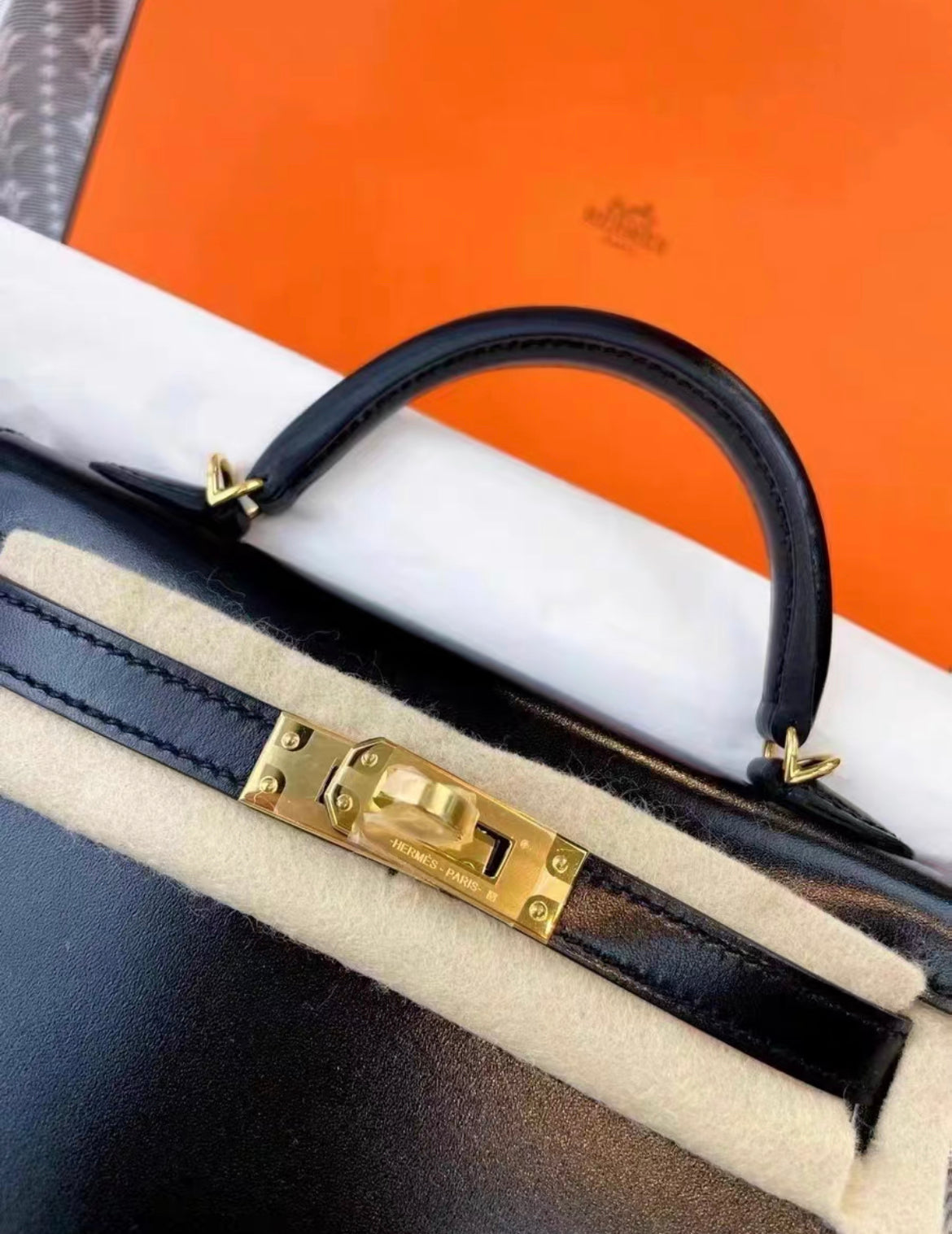 Hermes Mini Kelly 20 Black Box Gold Hardware