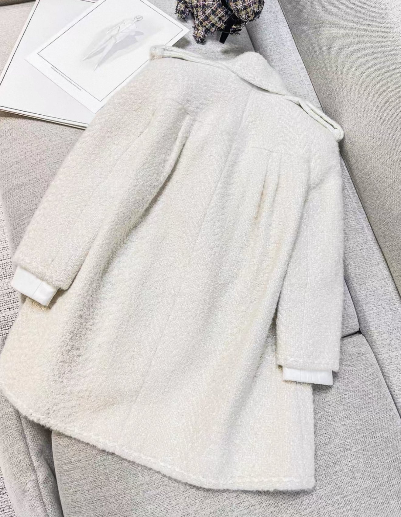 Rare Chanel 2015 écru coat