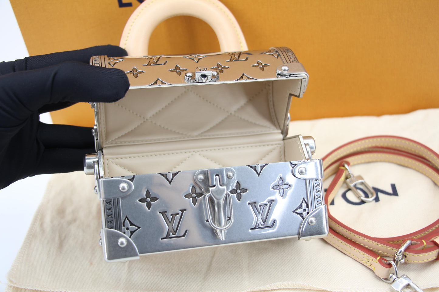 Louis Vuitton 2022 Metal Silver Monogram Mini Treasure Trunk