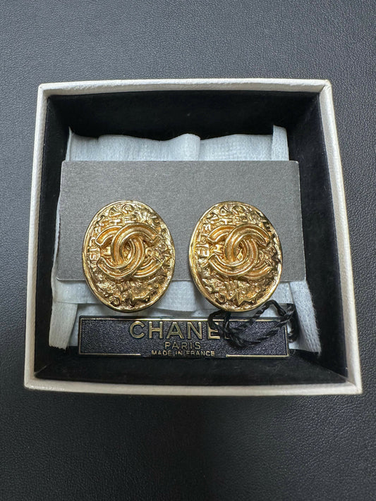 Chanel Vintage 95A Gold-Plated Egg-Shaped CC Clip-on Earrings