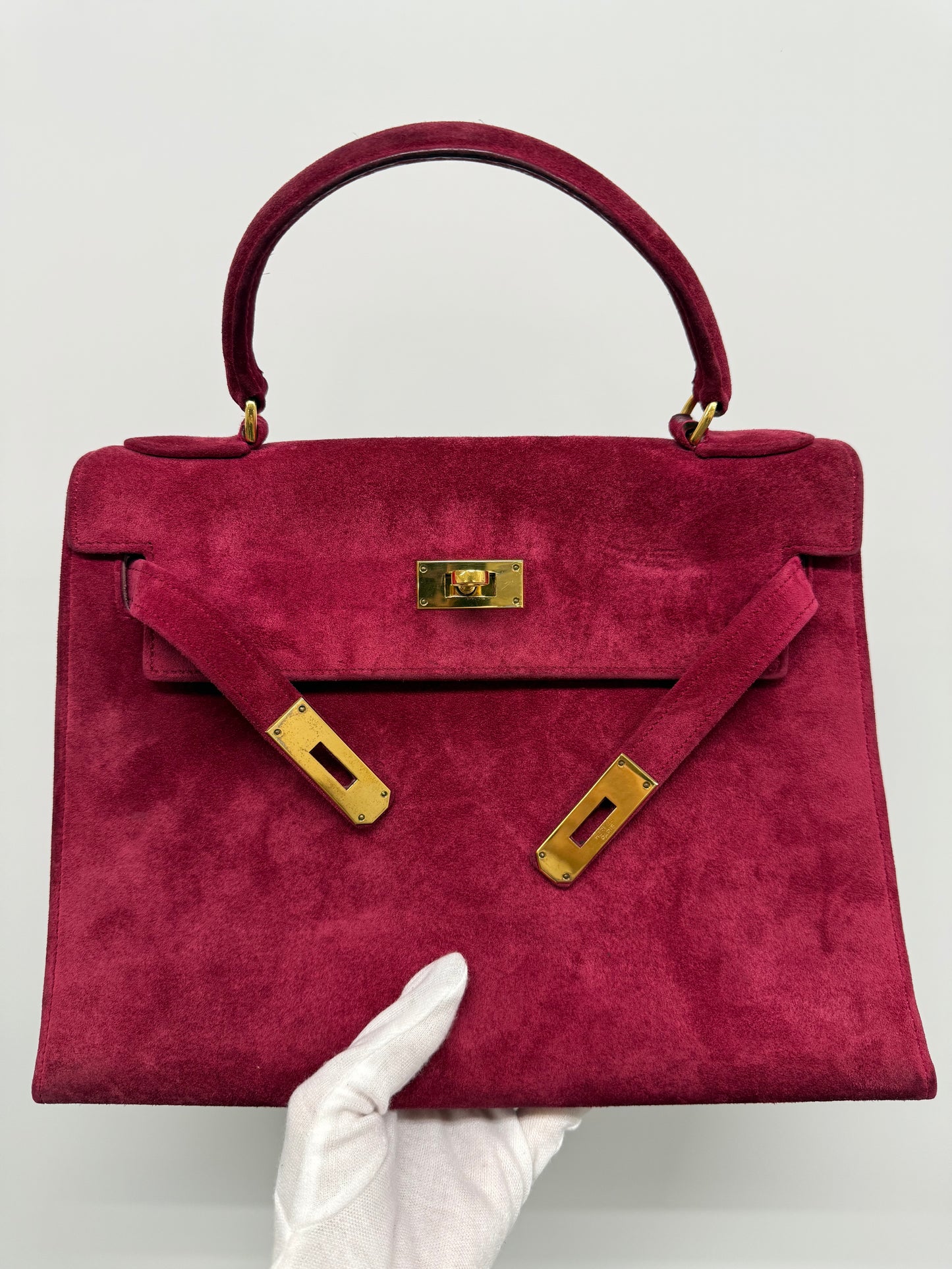 Rare Hermes Kelly 28 Pink Rose Doblis Suede leather gold hardware
