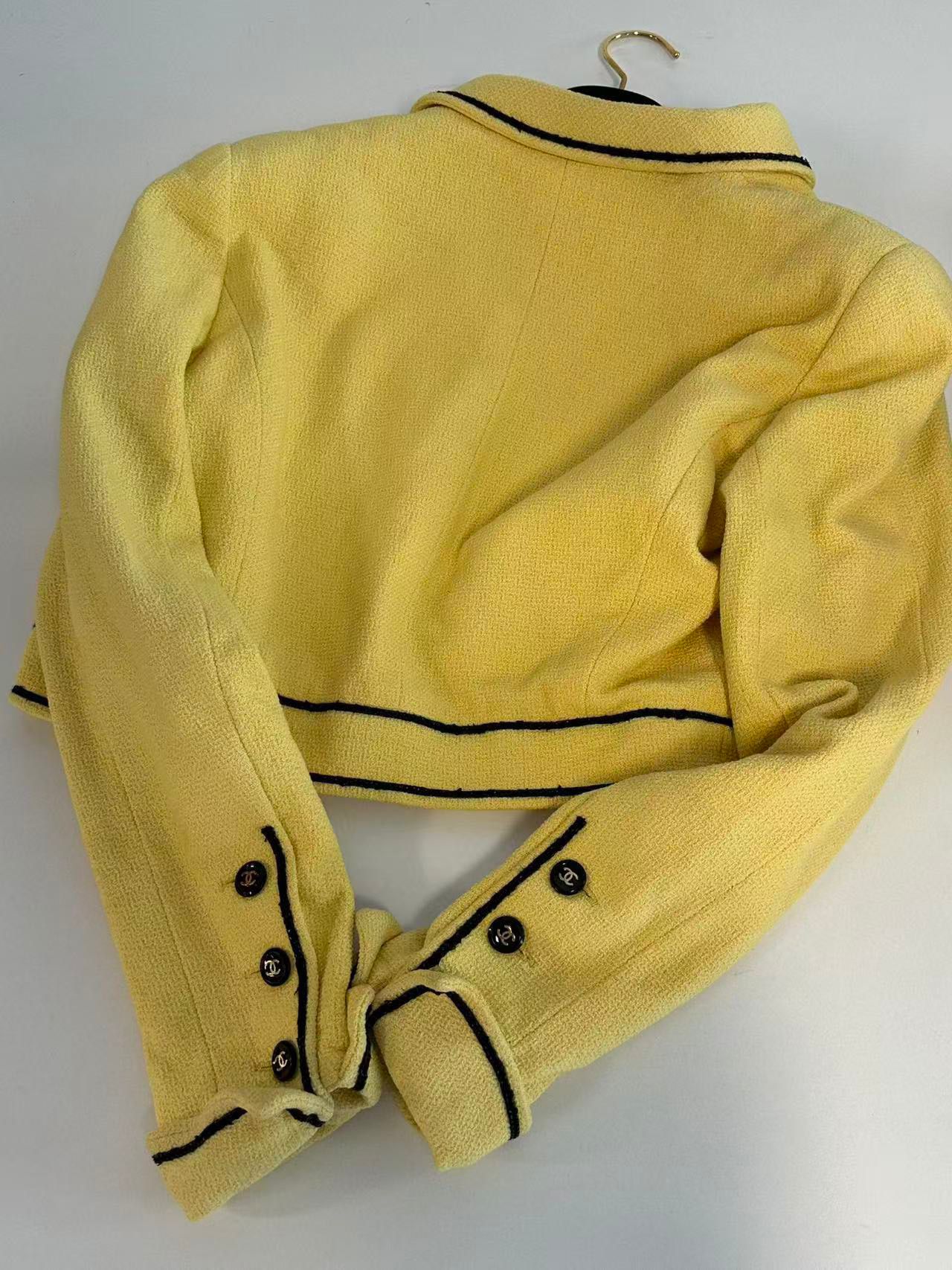 Chanel 1995 yellow jacket Barbie collection