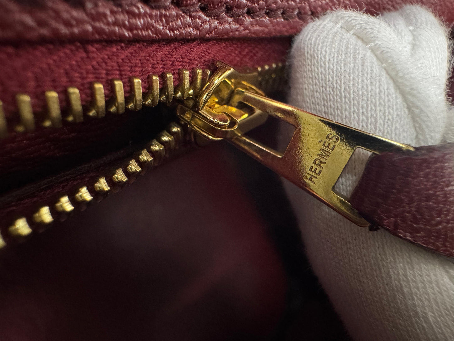 Hermes Birkin 25 Red Bordeaux shiny crocodile leather gold hardware