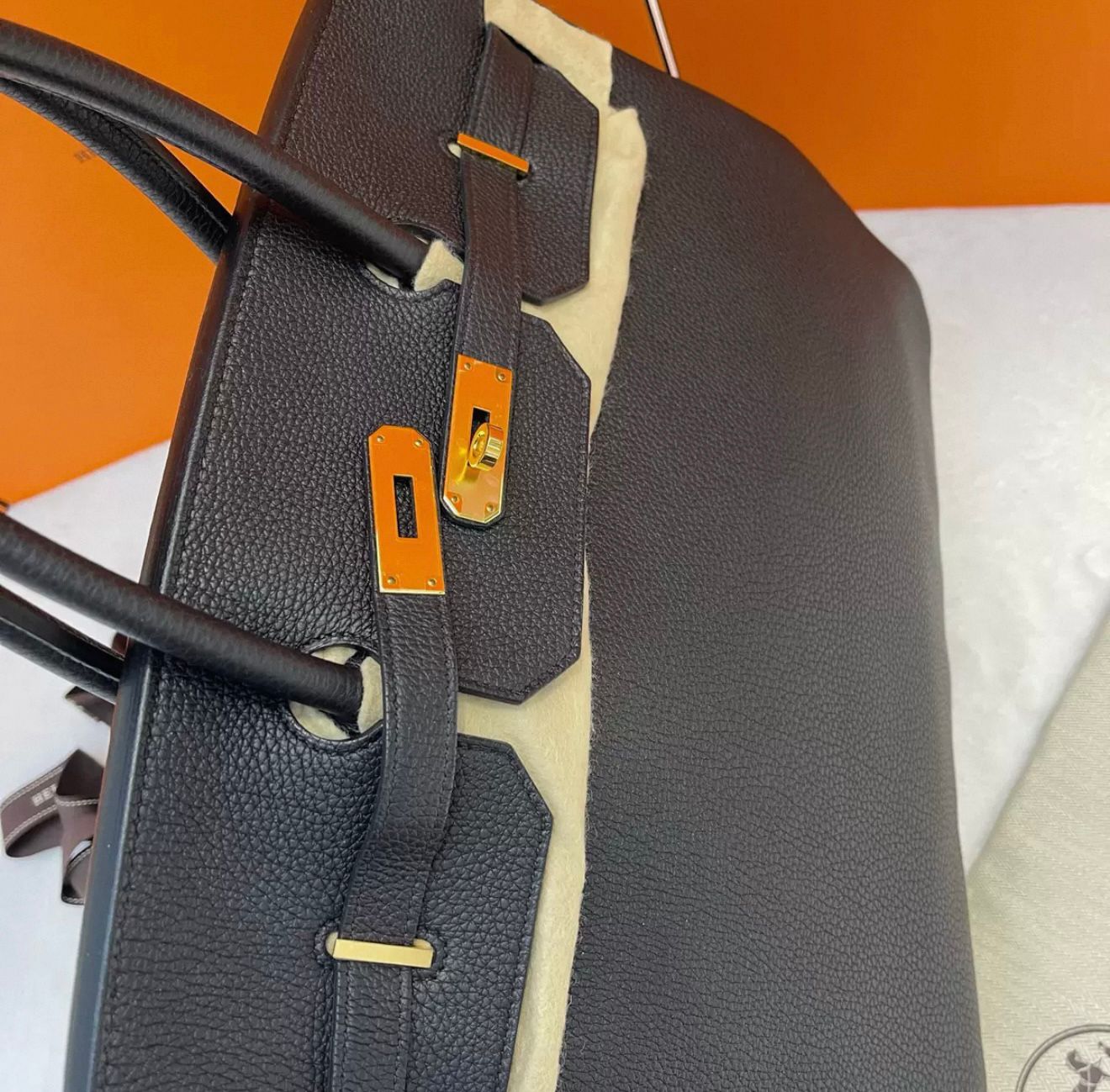 Hermes Birkin 40 Togo Leather Gold Hardware