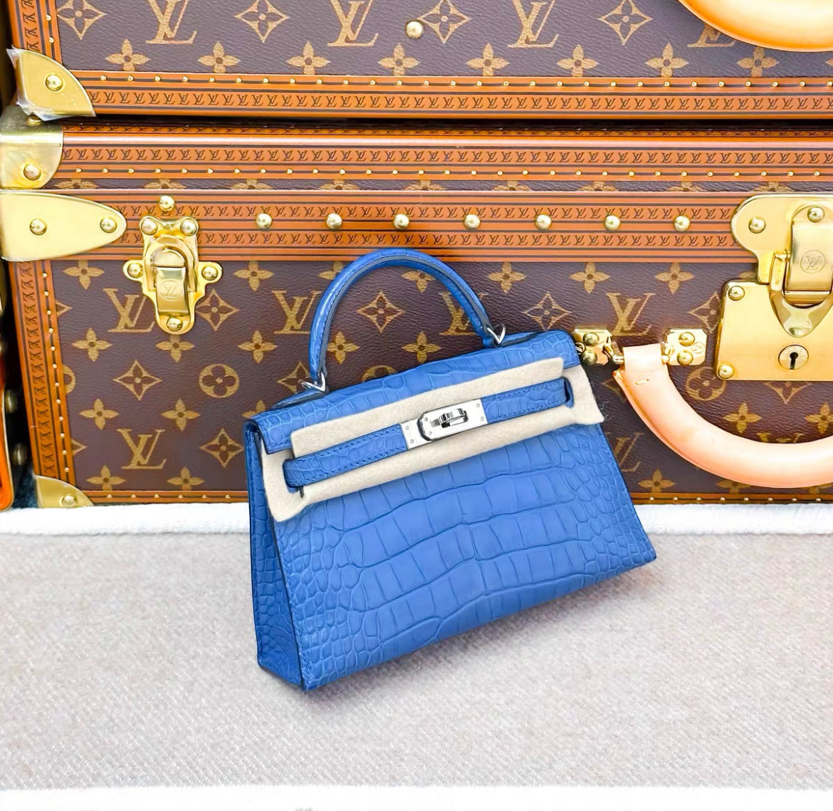 Hermès Kelly Sellier 20 Bleu Royal Matte Alligator Palladium Hardware