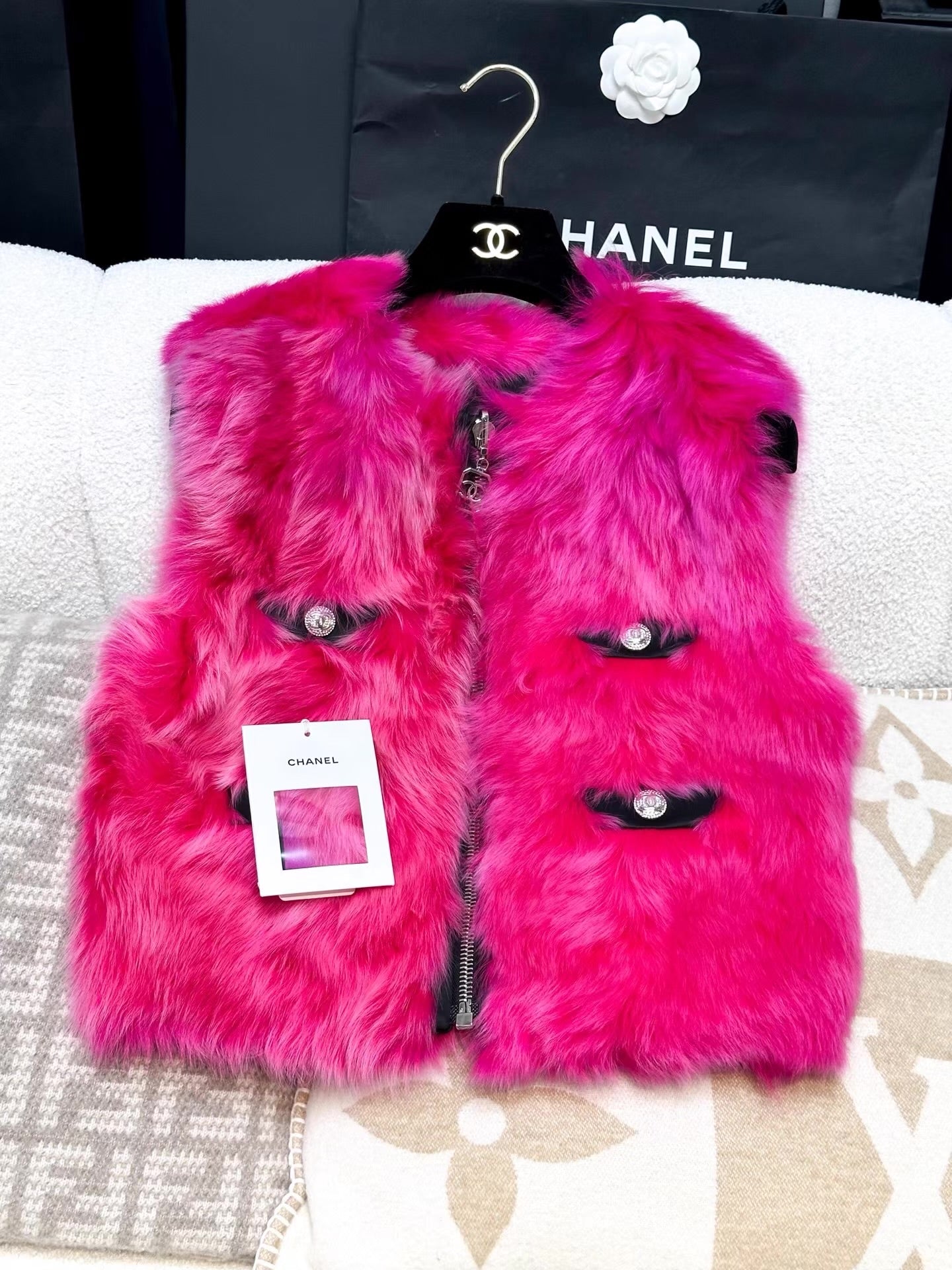 Chanel 23N fuchsia & black reversible shearling vest