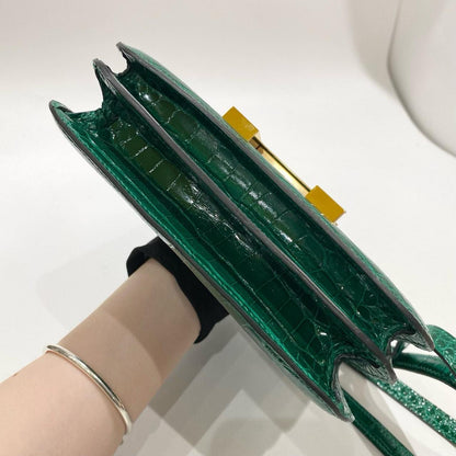 Hermès Constance 18 Vert Emeraude Alligator Mississippi Lisse Gold Hardware
