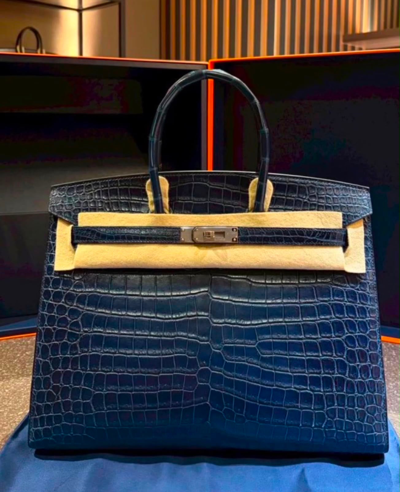 Hermes Birkin 35 Sellier Aizome Matte Porosus Palladium Hardware
