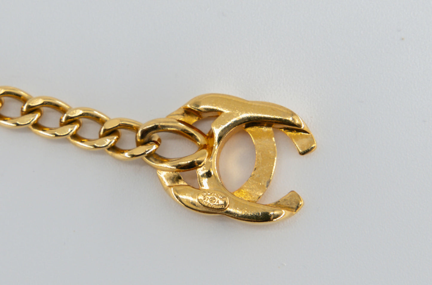 Chanel Vintage CC Gold Turnlock Necklace