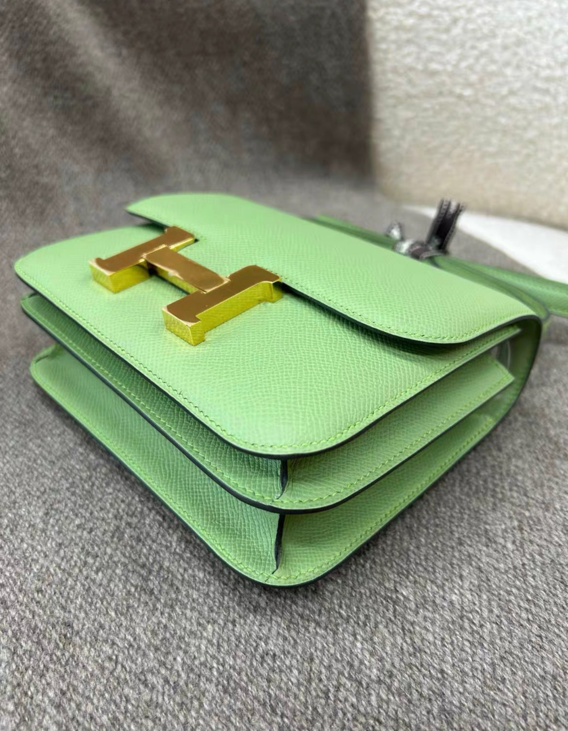 Hermes Constance 19 Vert Criquet Epsom Gold Hardware