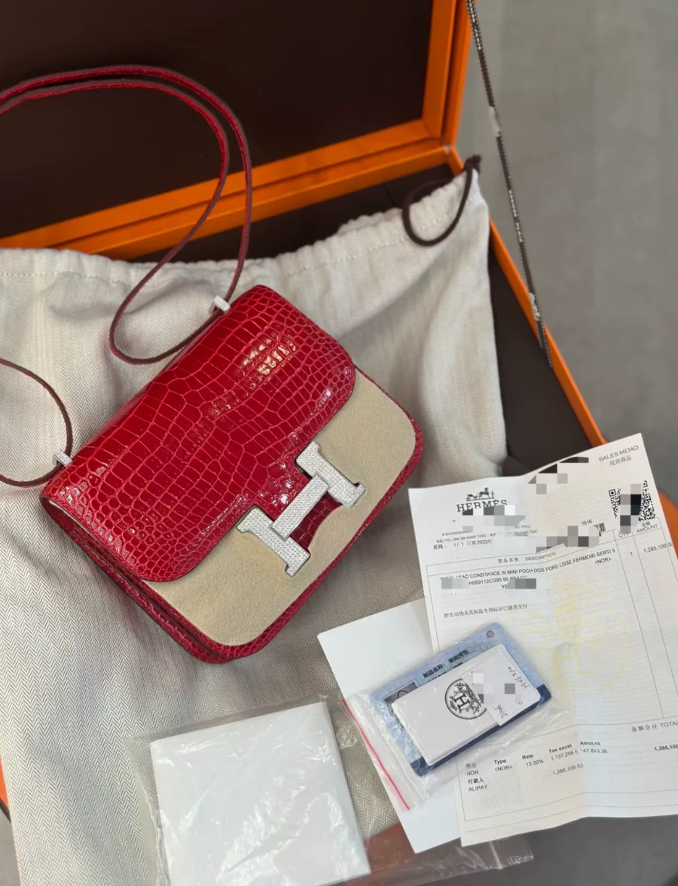Hermès Constance 19 Red Shiny Crocodile Leather White Gold & Diamond Hardware