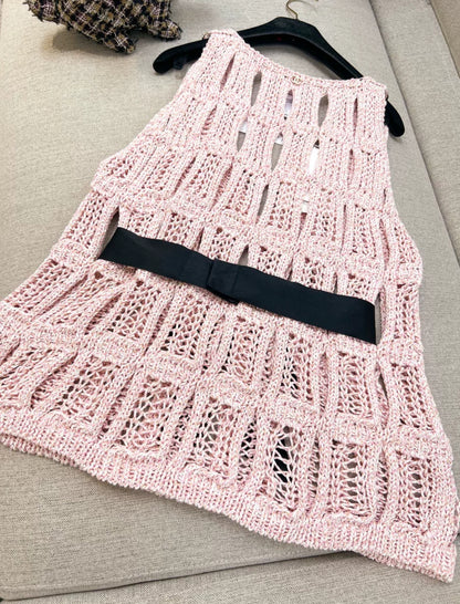Chanel 25S pink bow knitted top