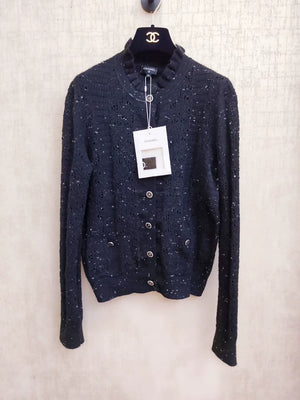 Chanel 25A lace collar cashmere openwork cardigan
