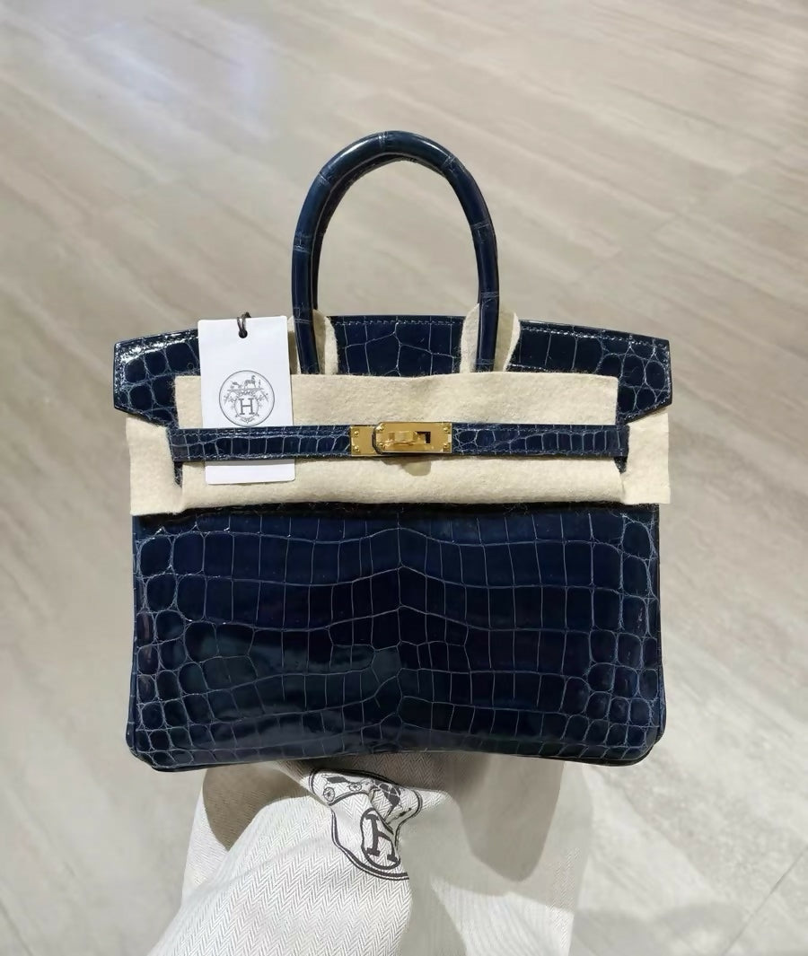 Hermès Birkin 25 Bleu Baltique (8X) Shiny Niloticus Crocodile with Gold Hardware