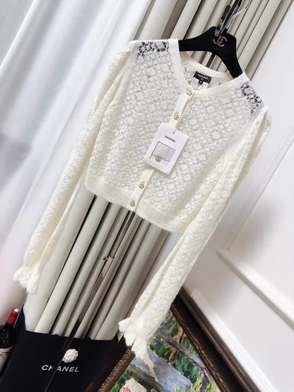 Chanel 23K off-white knit cardigan