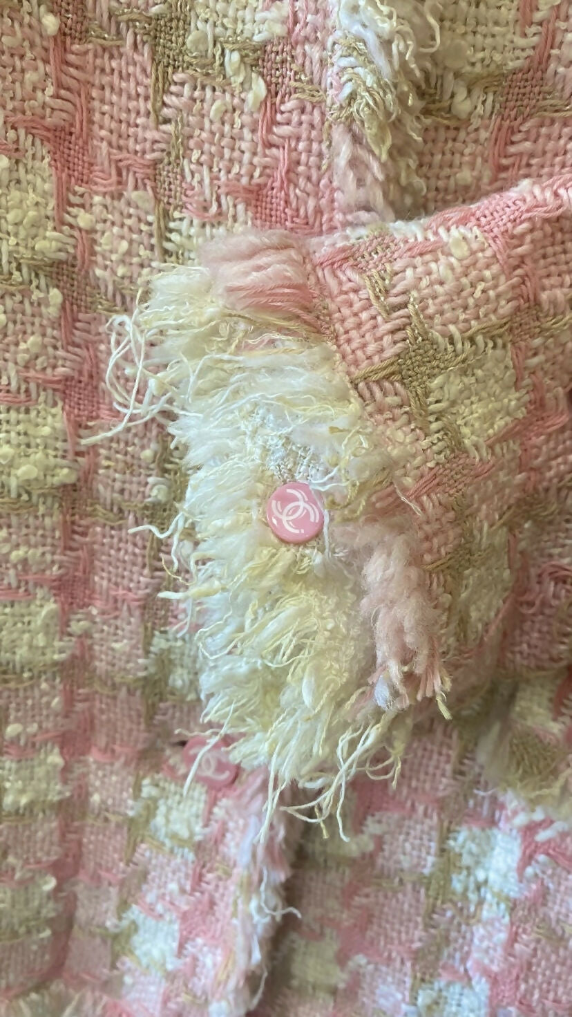Chanel 04C Pink White Cream Fringe Tweed Checker Jacket FR 42