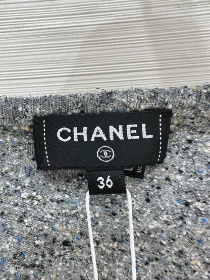 Chanel 26b grey top