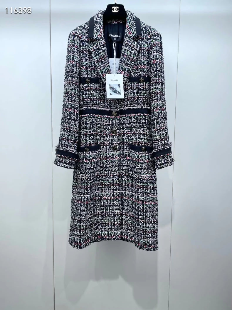 CHANEL 23C  multicolor tweed jacket