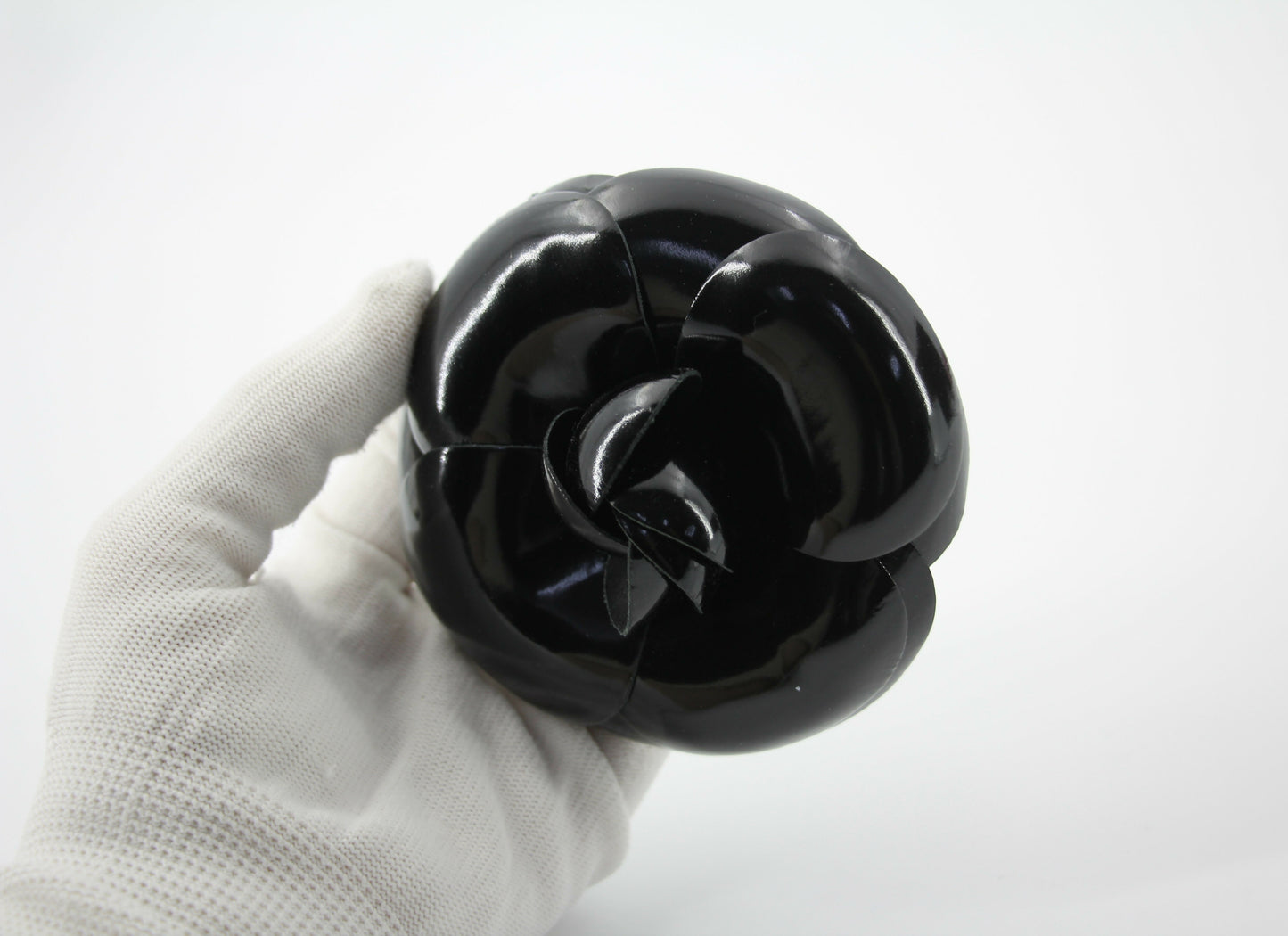 Chanel Vintage 81-85 Patent Leather Black Large Camellia Brooch