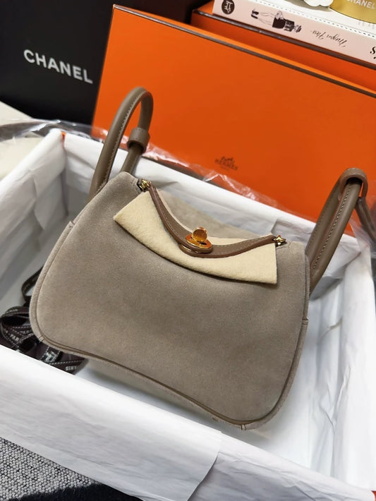 Hermes Mini lindy Etoupe Gray Doblis suede with Swift leather gold hardware