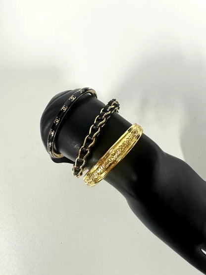 Chanel 26P chain black and gold bracelet