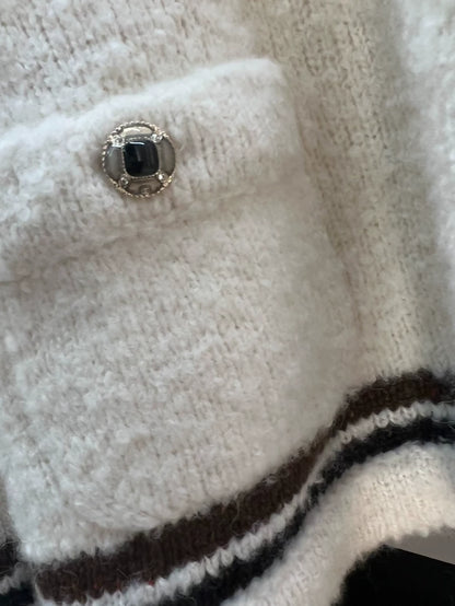 Chanel 25N Ski Collection pullover knit