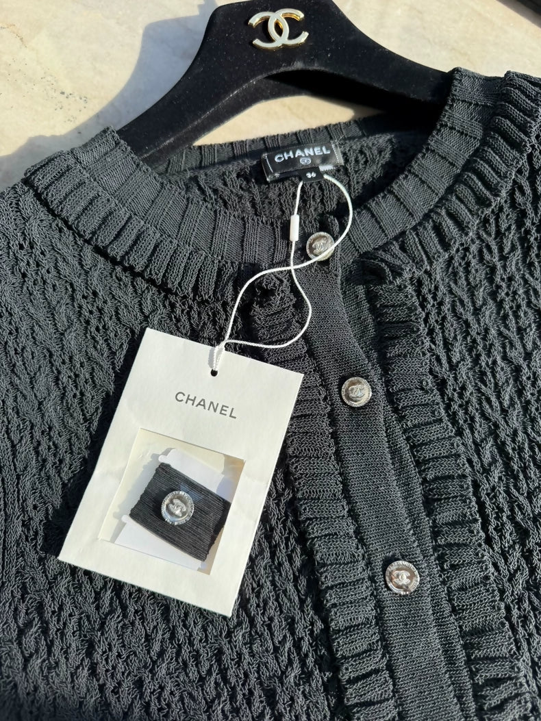 Chanel 25C ruffled cotton cardigan