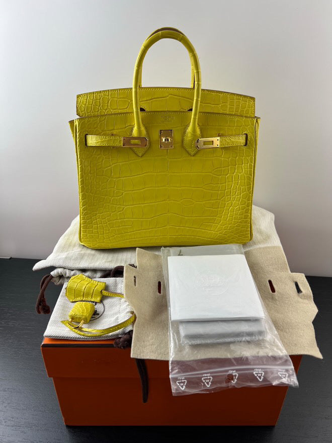 Hermes Birkin 25 Lime Yellow Matte Crocodile Gold Hardware Handbag