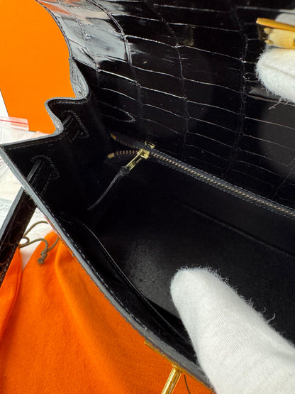 Hermes kelly 28 black shiny crocodile leather Gold hardware