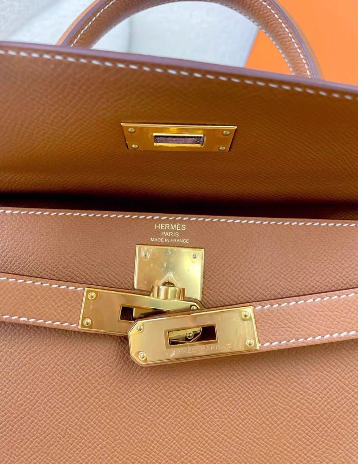 Hermes Kelly 28 Sellier Gold Epsom Gold Hardware