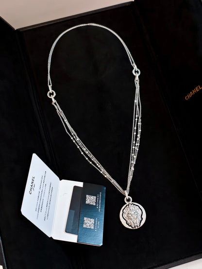 Chanel Lion Head White Gold Full Diamond Necklace