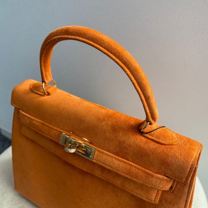 Hermès Kelly 25 Orange Doblis suede leather gold diamond hardware (Extremely rare)