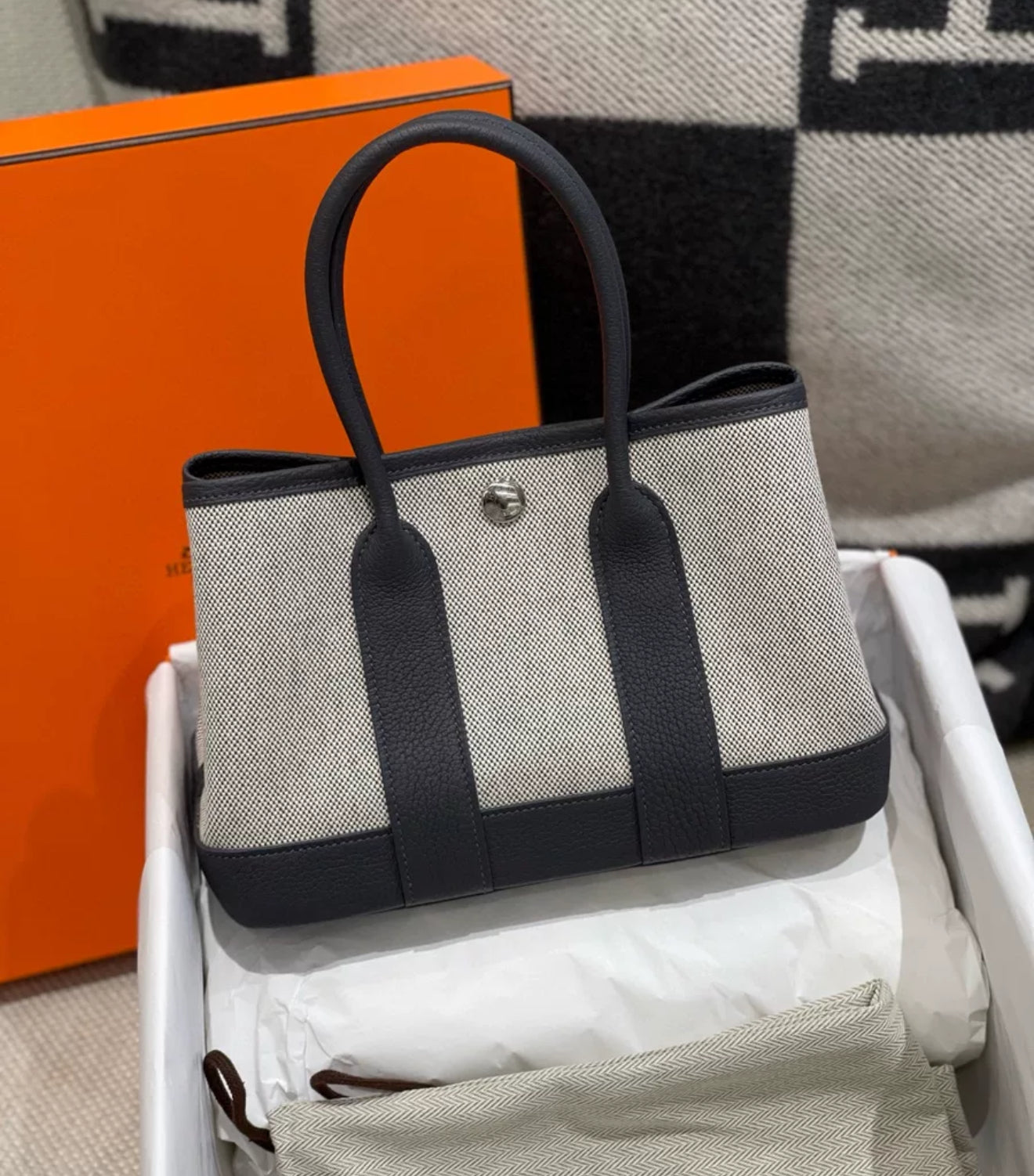 Hermès Neo Garden Party 23 Grey Cotton Canvas Palladium Hardware