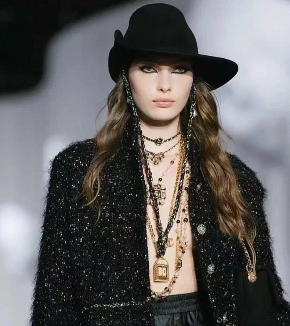 Chanel 22A Métiers d'Art Hat, Size M