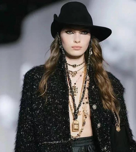 Chanel 22A Métiers d'Art Hat, Size M