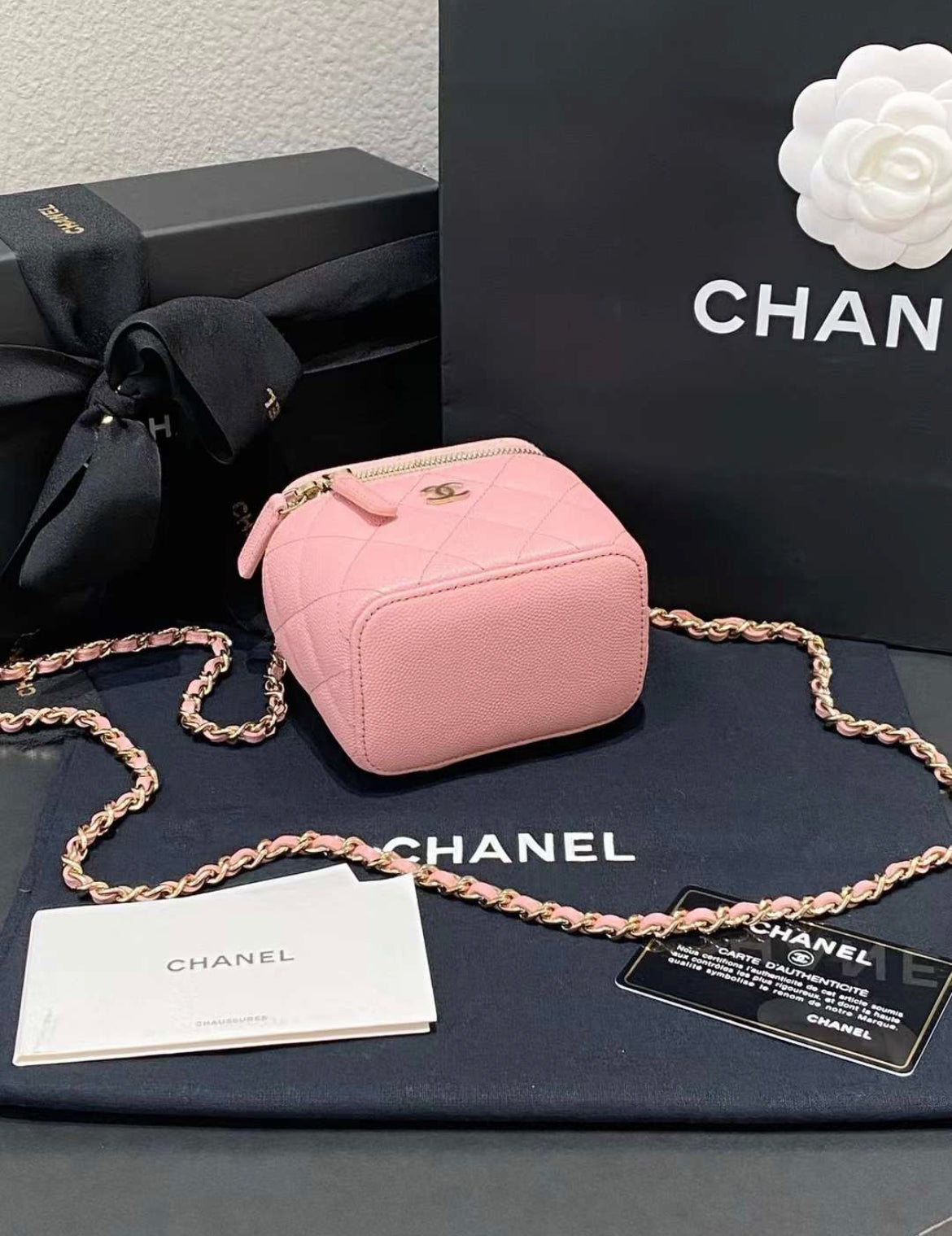 CHANEL 20 Pink Quilted Caviar Leather Mini Vanity Case With Chain Bag