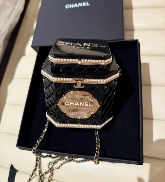 Chanel 24A Tea Box Minaudiere – Wararni.com