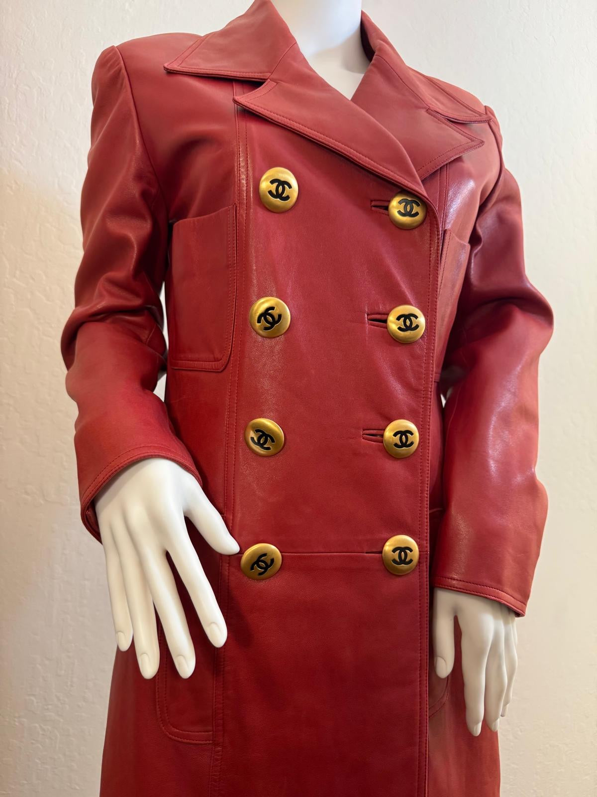 Chanel Vintage Double-Breasted Leather Coat. Size 38