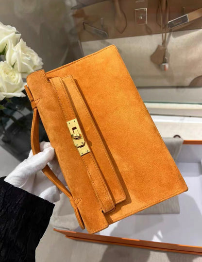 HERMES Veau Doblis Kelly Pochette Orange