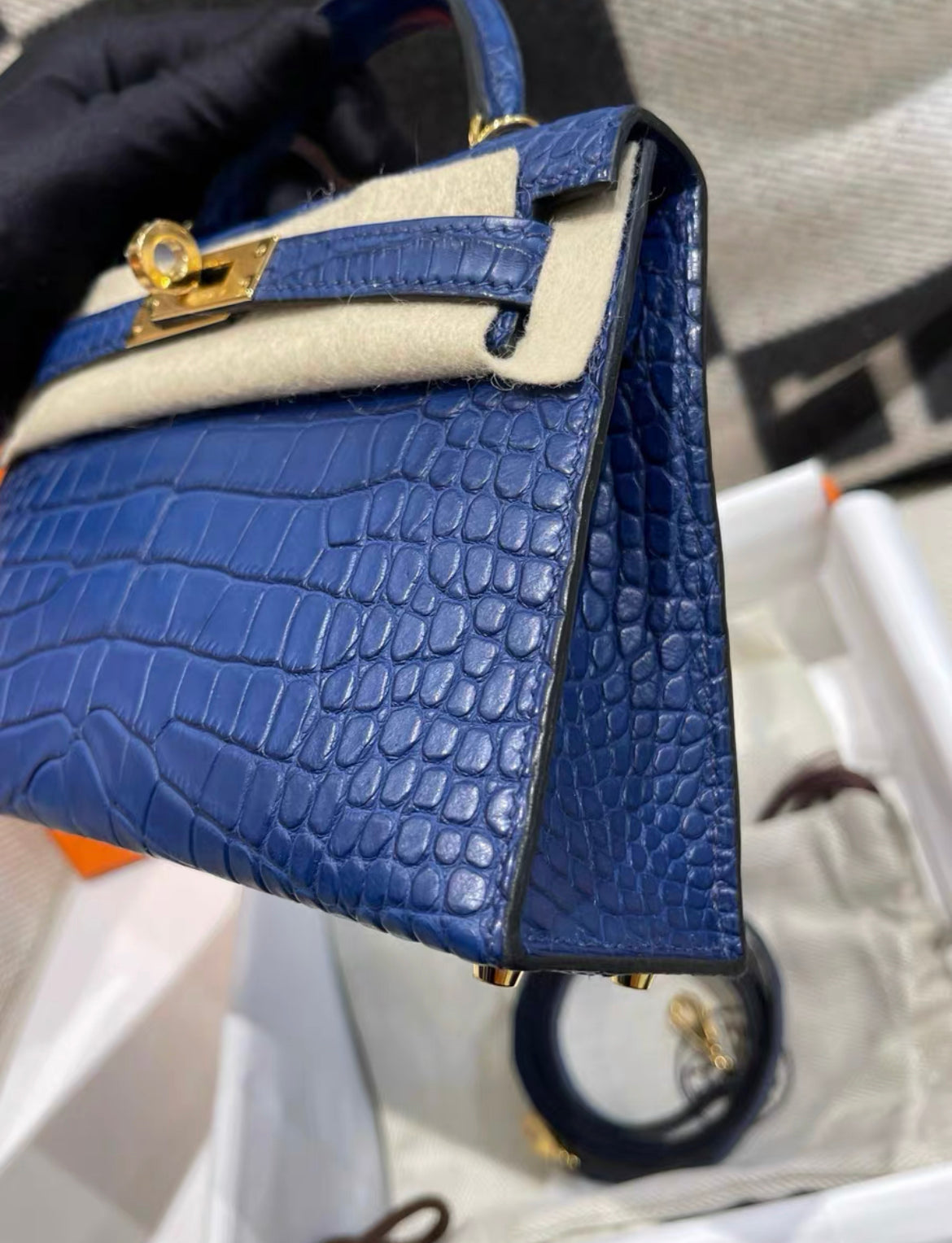 Hermès Mini Kelly Blue Sapphire Blue Crocodile Matte Gold Hardware