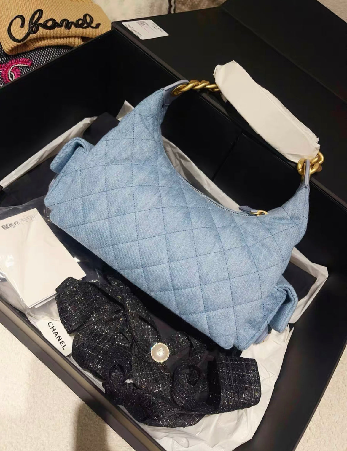 Chanel 25C denim hobo chain bag