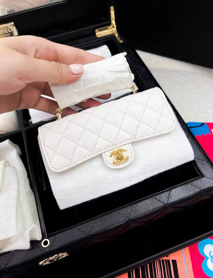 Chanel Success Story Set Of 4 white Mini Bags with Quilted Trunk