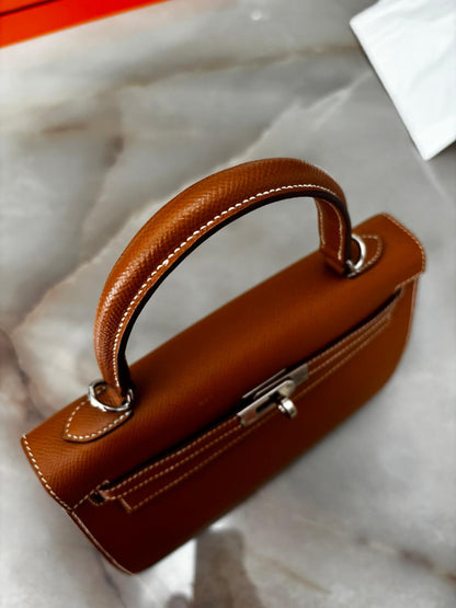 Hermès Kelly 25 Veau Epsom Leather Palladium Hardware