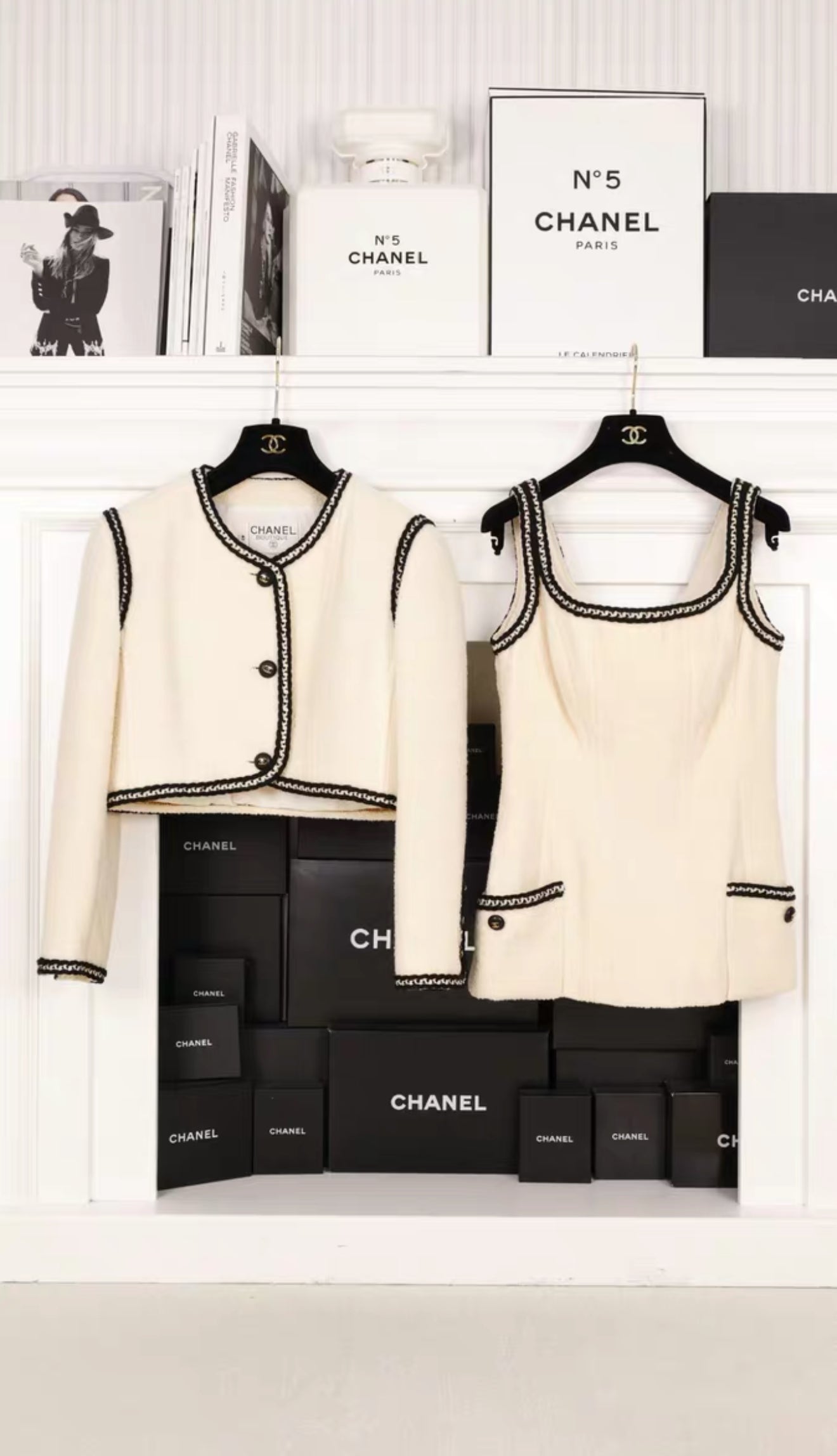 Chanel 1993 runway black/ecru tweed corset top and cropped jacket
