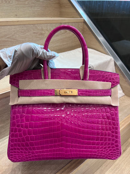 Hermès Birkin 30 Rose Scheherazade Shiny Niloticus Crocodile with Gold Hardware