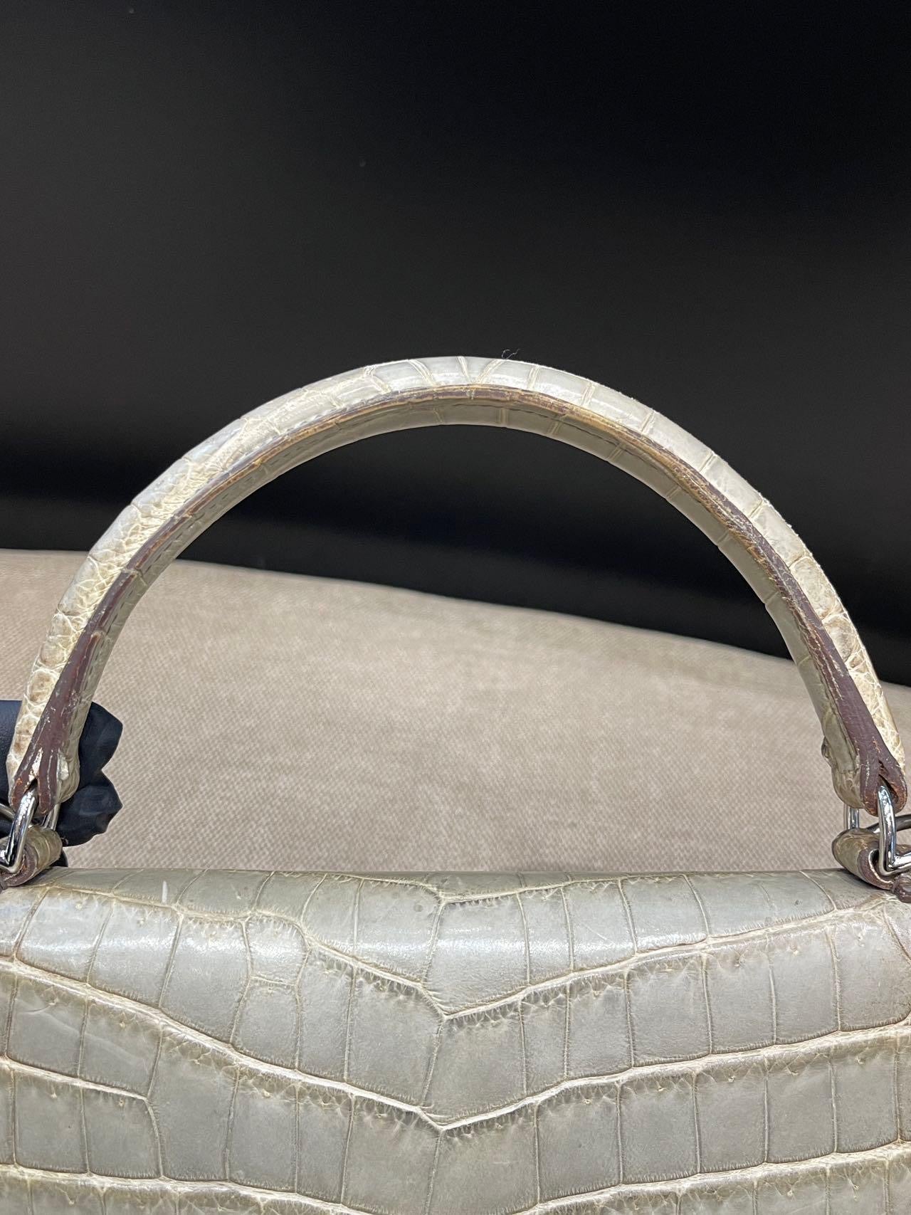Hermès Kelly 32 Himalaya Gris Cendre Crocodile leather Palladium Hardware