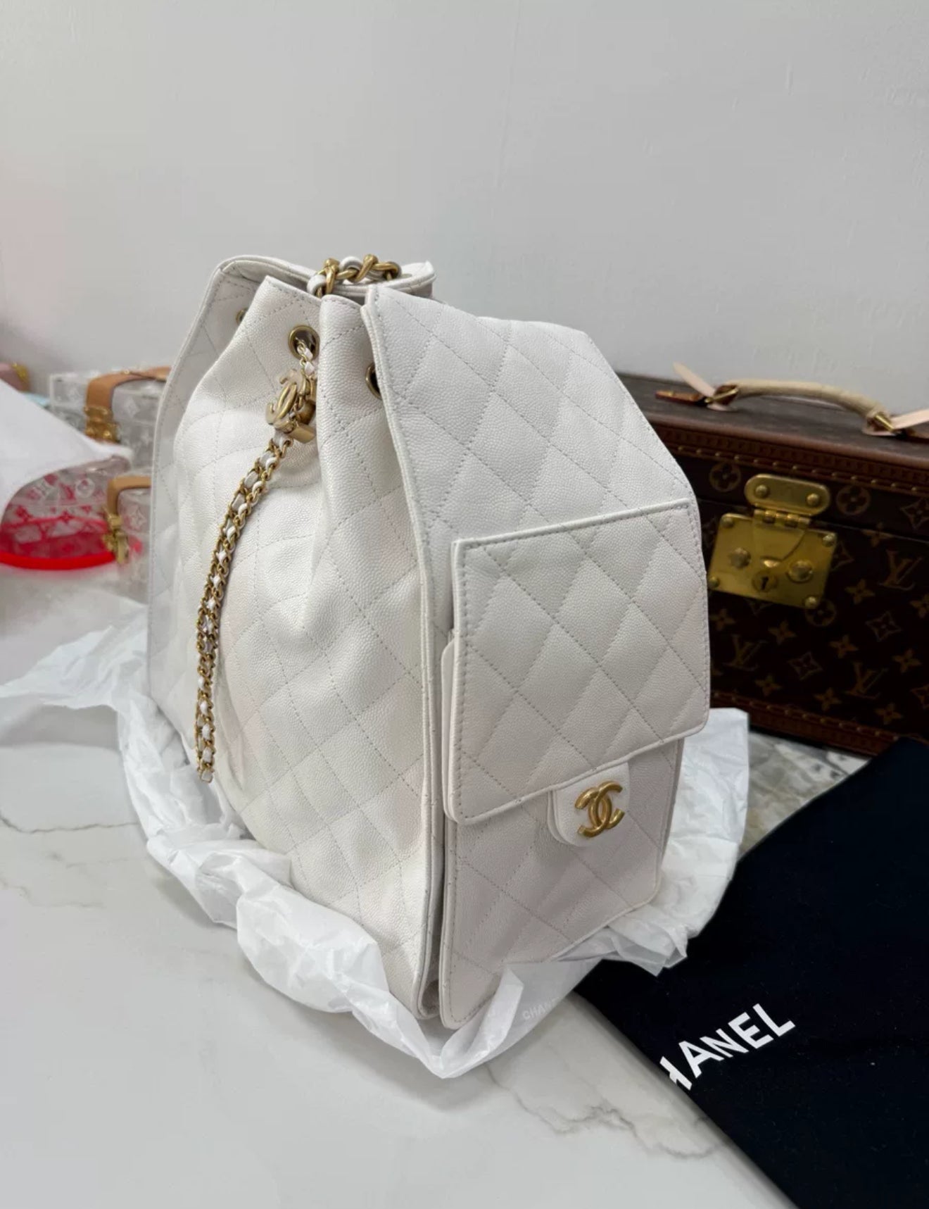 chanel mini backpack white Chanel Medium 25 Hobo Bag White Caviar Antique Gold Hardware