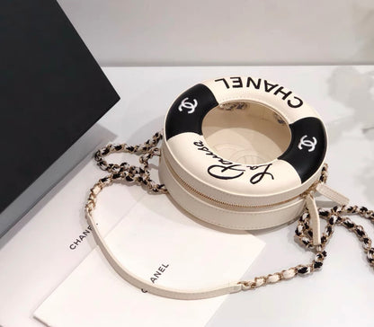 Chanel "La Pausa" Cruise 2019 Shoulder Bag